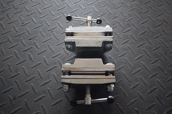 抗拉夹具.jpg 抗拉夹具.jpg